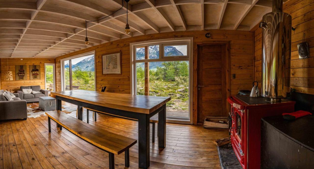 Refugio Valle Leones Villa Puerto Rio Tranquilo Buitenkant foto